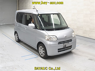 DAIHATSU TANTO 2012