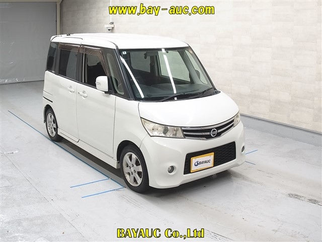 NISSAN ROOX 2012