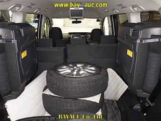 TOYOTA VOXY 2010