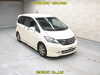 HONDA FREED 2009