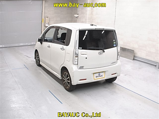 DAIHATSU MOVE 2013