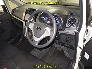 DAIHATSU MOVE 2013