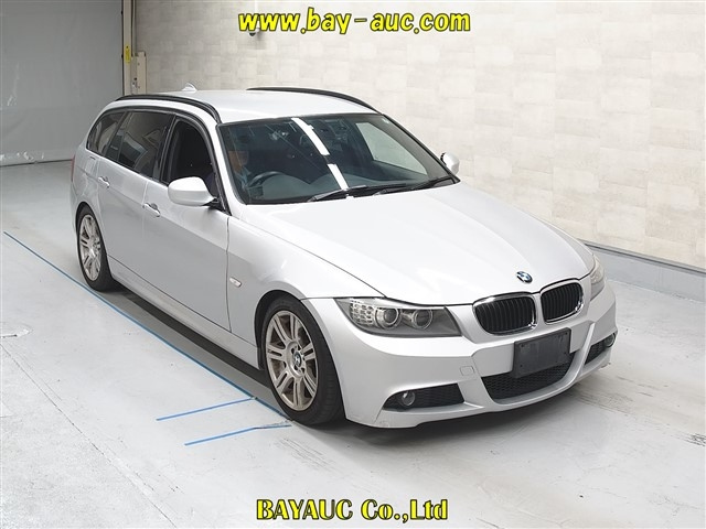 BMW 3 SERIES 2010
