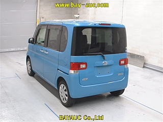 DAIHATSU TANTO 2012