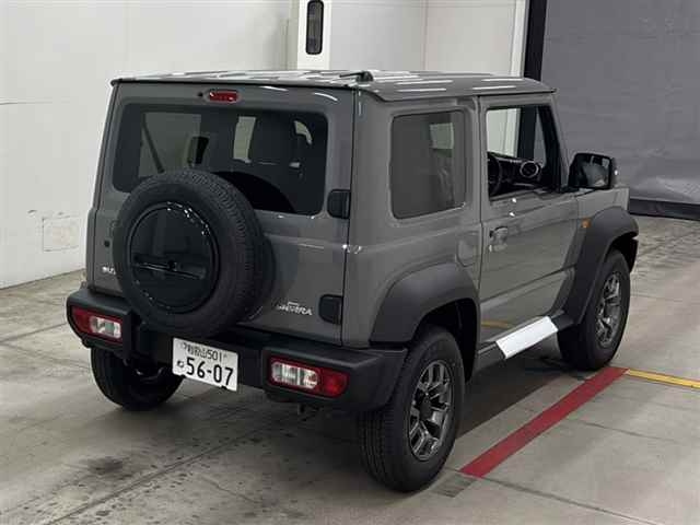 SUZUKI JIMNY SIERRA 2025