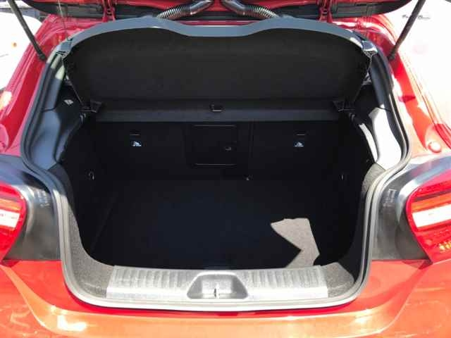 MERCEDES BENZ A CLASS 2014