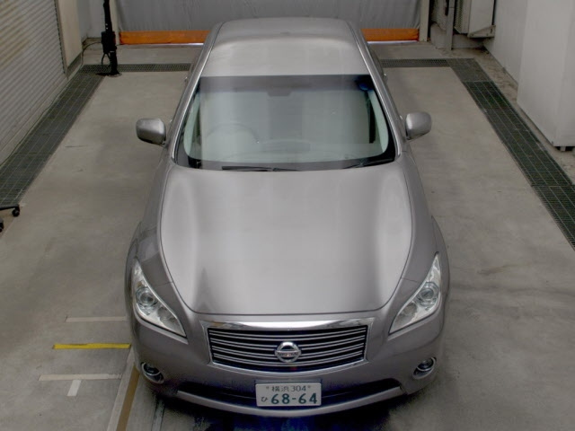 NISSAN FUGA 2009