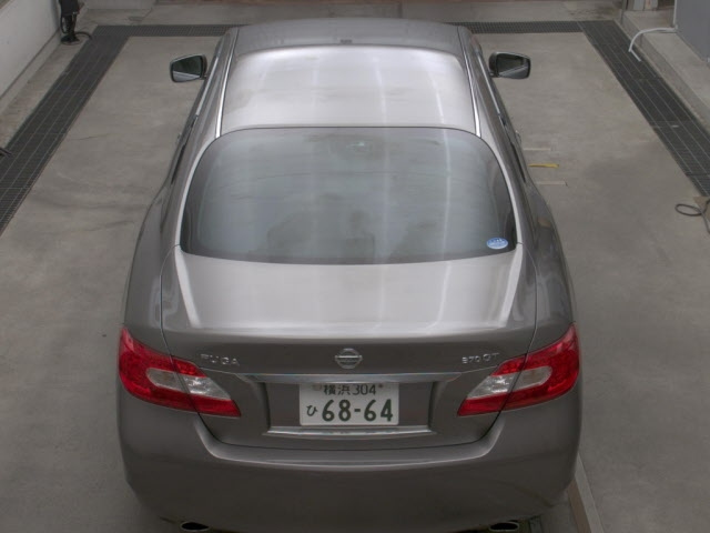 NISSAN FUGA 2009