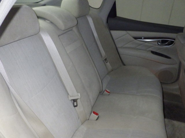 NISSAN FUGA 2009