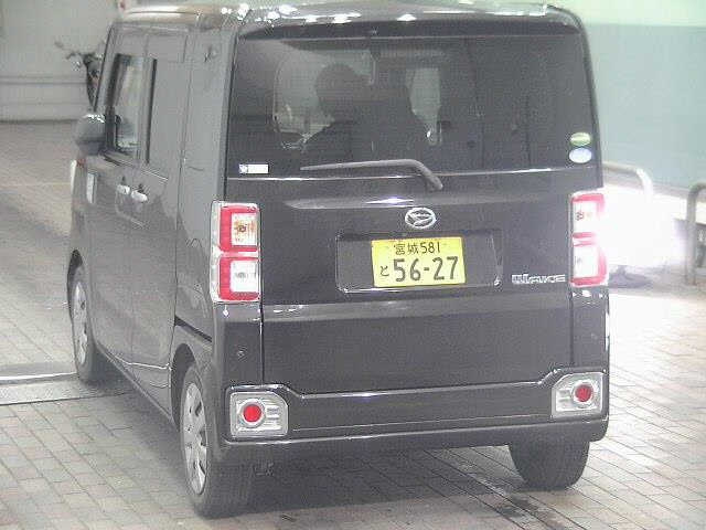 DAIHATSU WAKE 2017