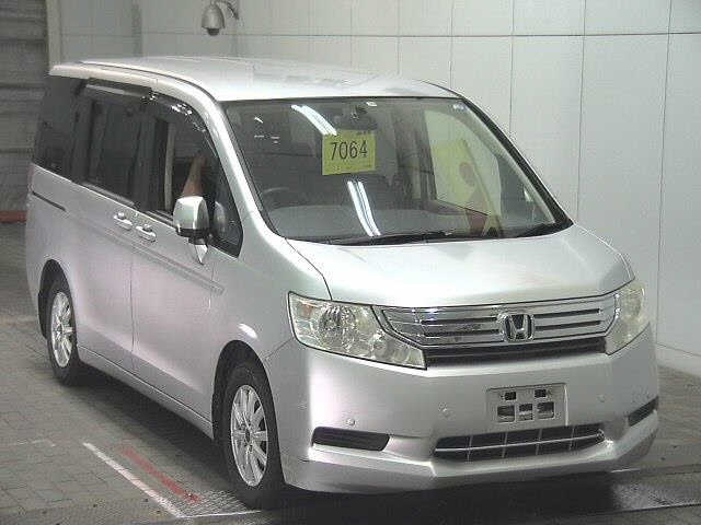 HONDA STEP WAGON 2009