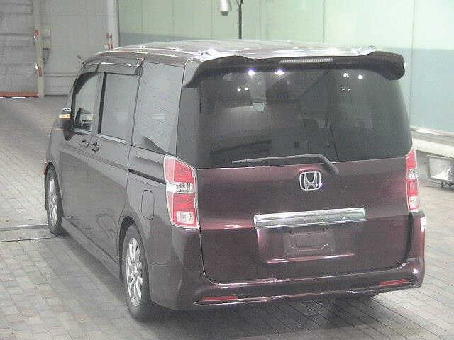 HONDA STEP WAGON 2009