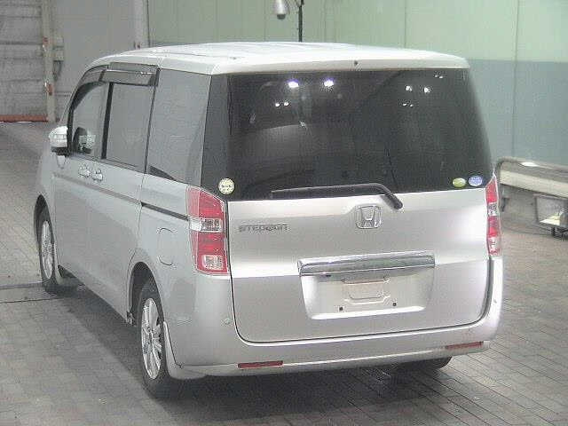 HONDA STEP WAGON 2009