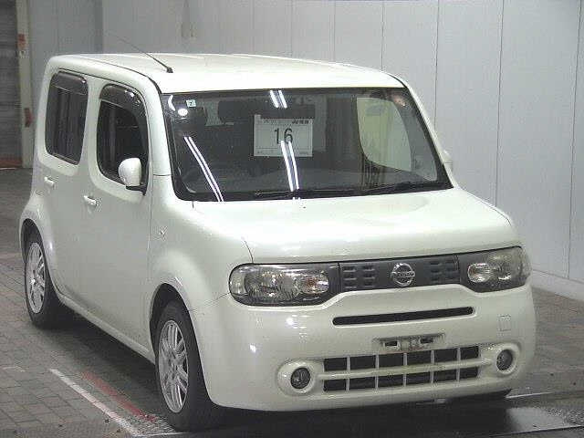 NISSAN CUBE 2011