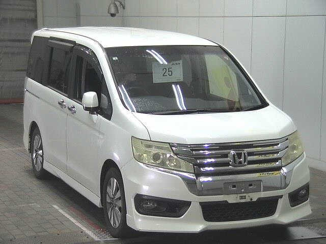 HONDA STEP WAGON 2012