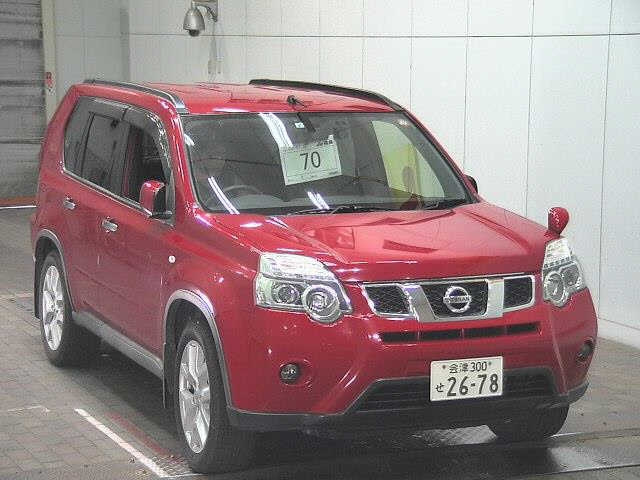 NISSAN X-TRAIL 2013
