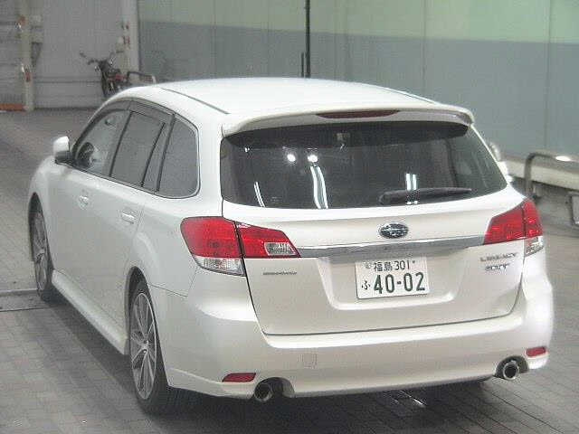 SUBARU LEGACY 2013