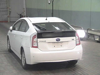 TOYOTA PRIUS 2012