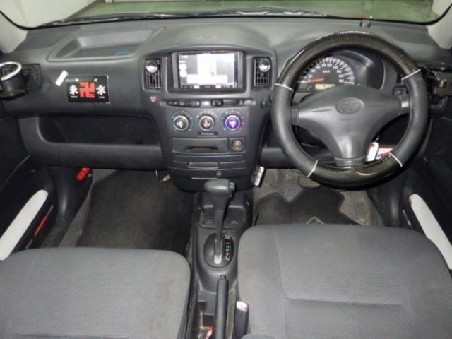 TOYOTA PROBOX 2012