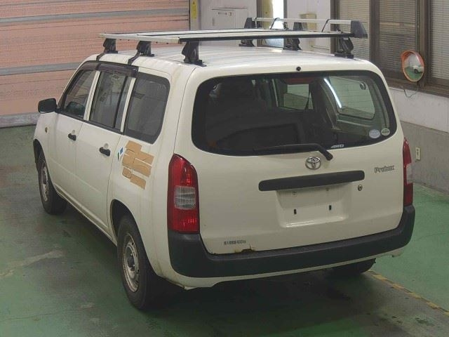 TOYOTA PROBOX 2010
