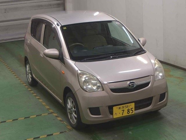 DAIHATSU MIRA 2012