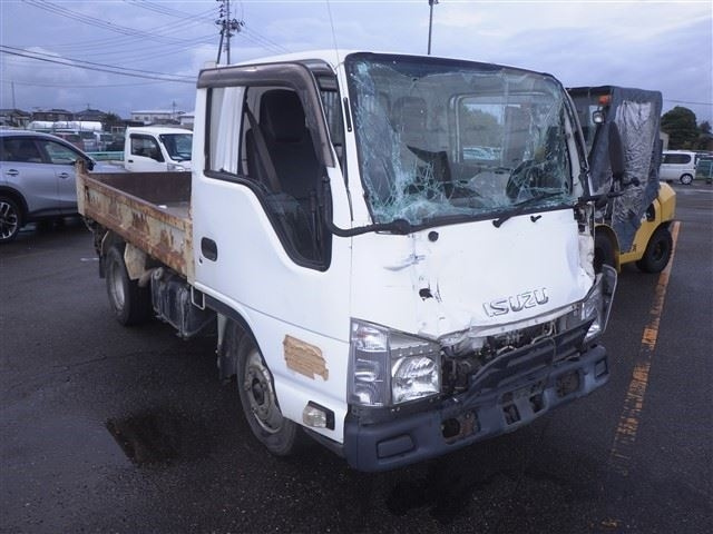 ISUZU ELF 2013