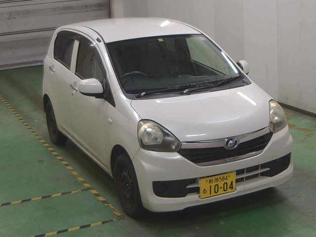 DAIHATSU MIRA E S 2014