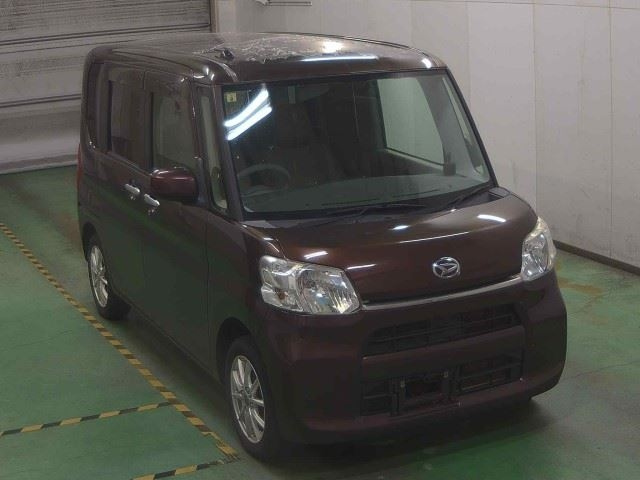 DAIHATSU TANTO 2014