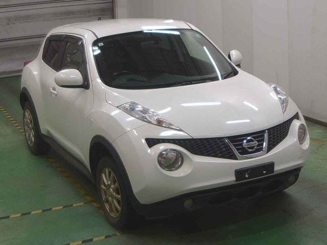 NISSAN JUKE 2013