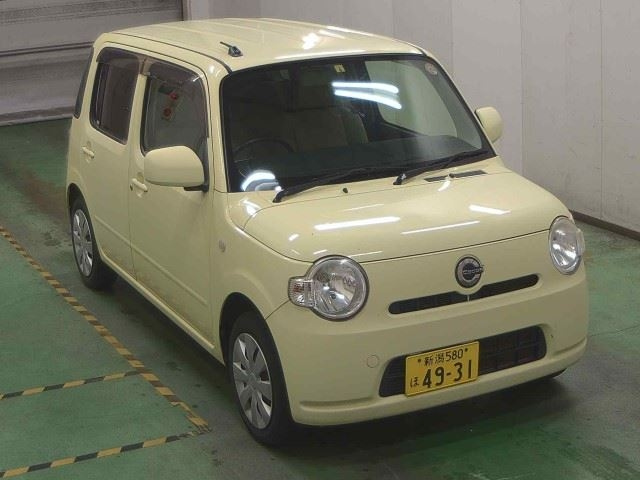 DAIHATSU MIRA 2012