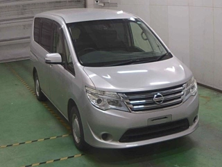NISSAN SERENA 2015