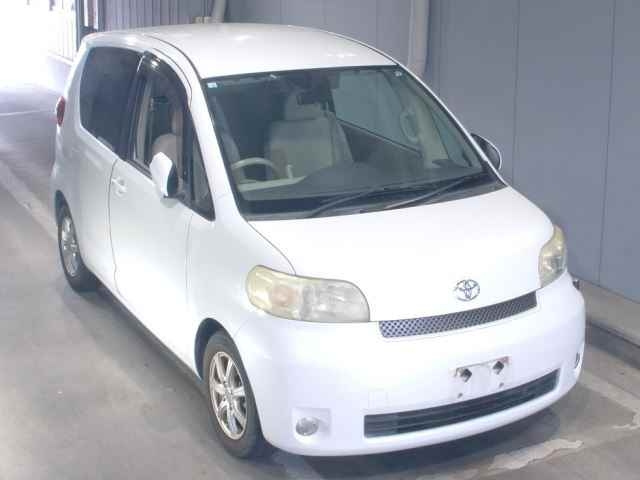 TOYOTA PORTE 2008