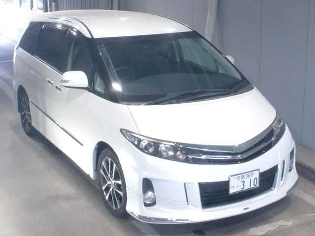 TOYOTA ESTIMA 2015
