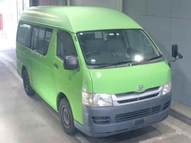 TOYOTA HIACE VAN 2008