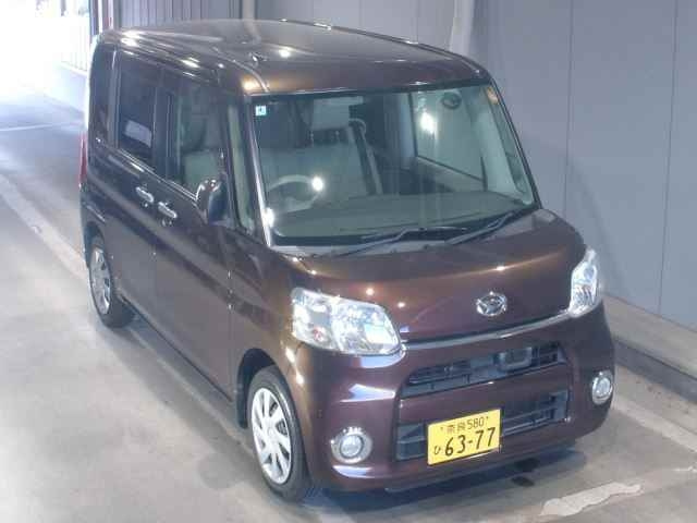 DAIHATSU TANTO 2014