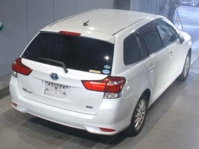 TOYOTA COROLLA FIELDER 2016