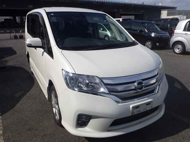 NISSAN SERENA 2012