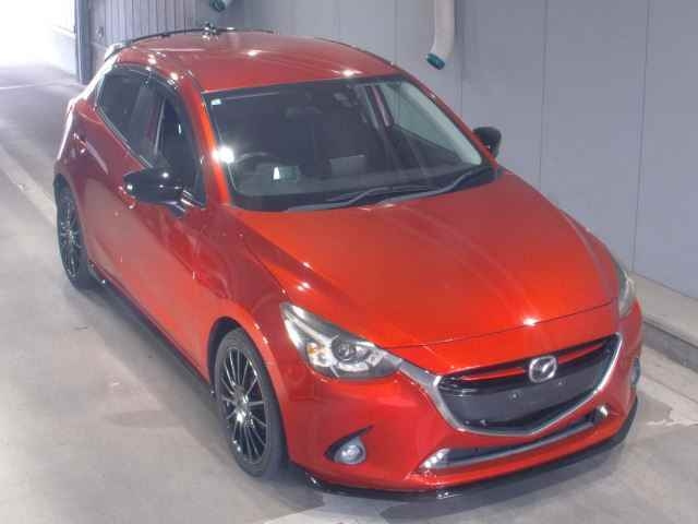 MAZDA DEMIO 2015