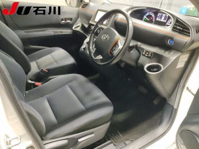 TOYOTA SIENTA 2016