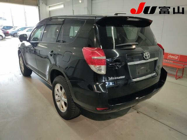 TOYOTA VANGUARD 2010