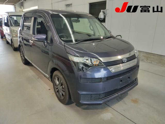 TOYOTA SPADE 2015