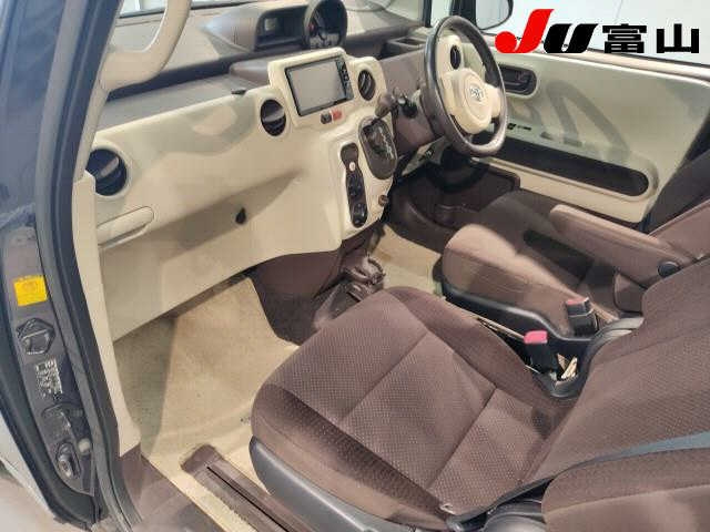 TOYOTA SPADE 2015