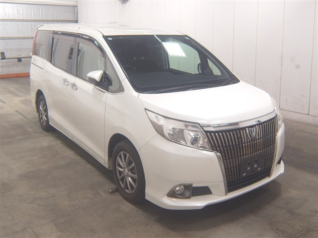 TOYOTA ESQUIRE 2015
