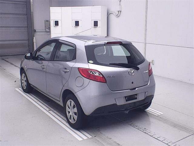 MAZDA DEMIO 2009