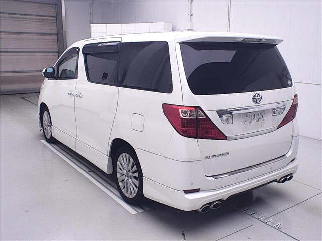 TOYOTA ALPHARD 2009
