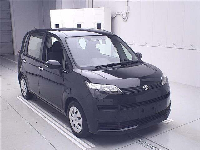 TOYOTA SPADE 2015