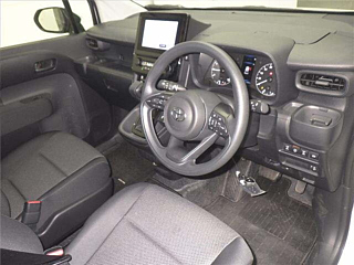 TOYOTA SIENTA 2024