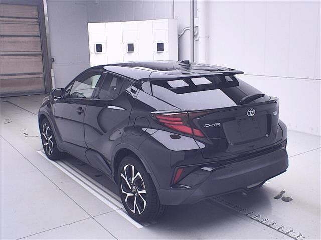 TOYOTA C-HR 2019