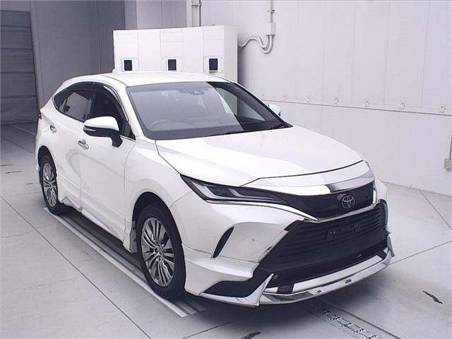 TOYOTA HARRIER 2021