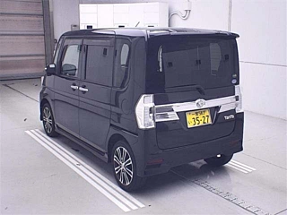DAIHATSU TANTO 2015